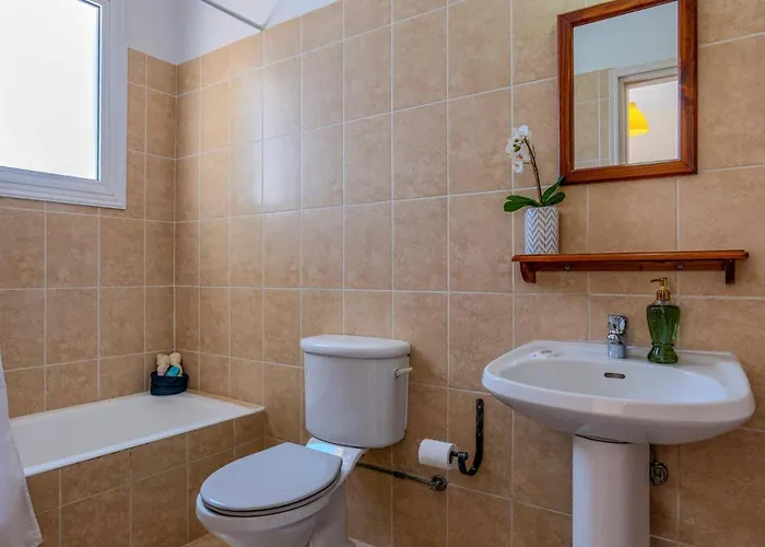 Oceana By Neo Chorio